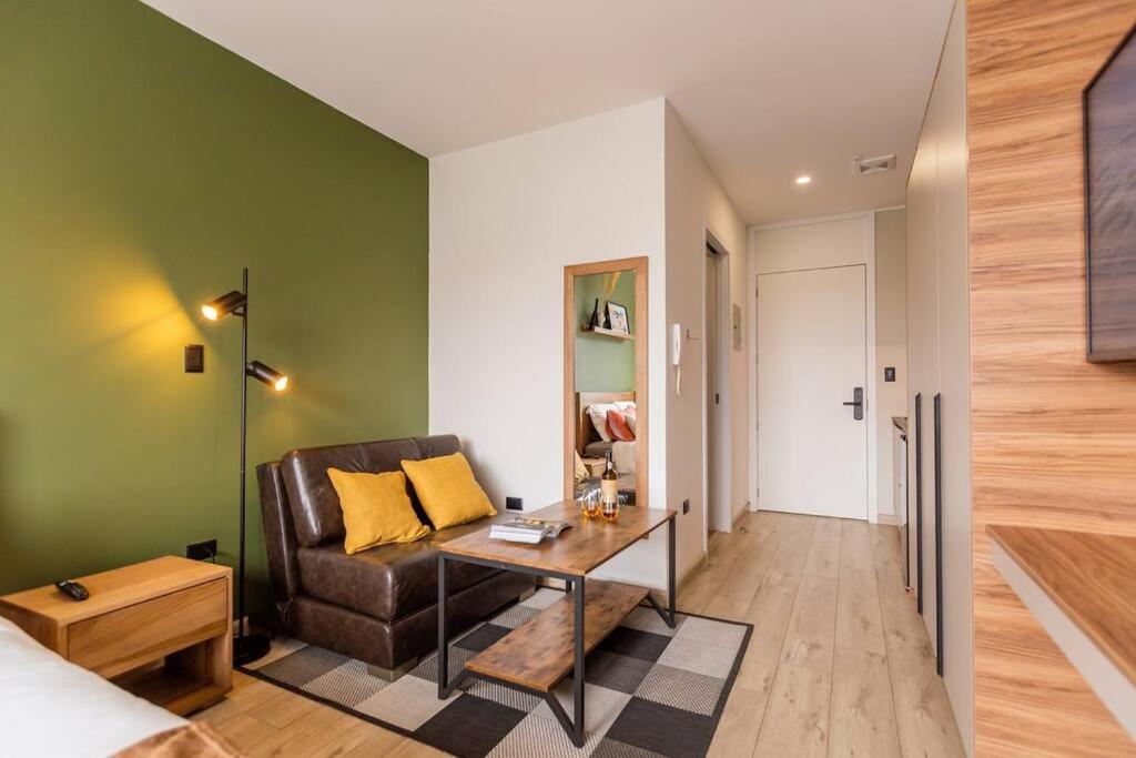 Apartment Xoe Designer *